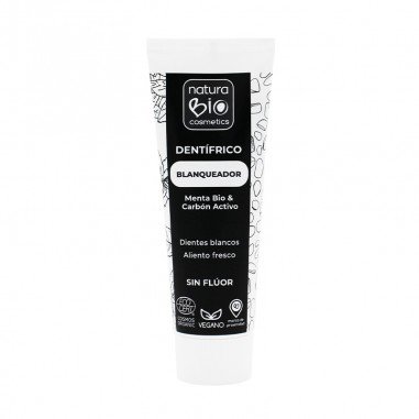 Pasta de dientes Blanqueadora menta Bio y carbón activo NaturaBIO Cosmetics, 75 ml - Imagen 2